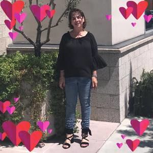 Meet your Posher, Paula